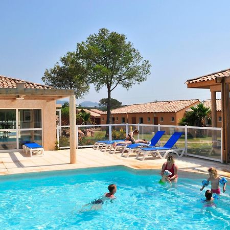 Residence Goelia Le Village Azur Puget-sur Argens Exterior foto