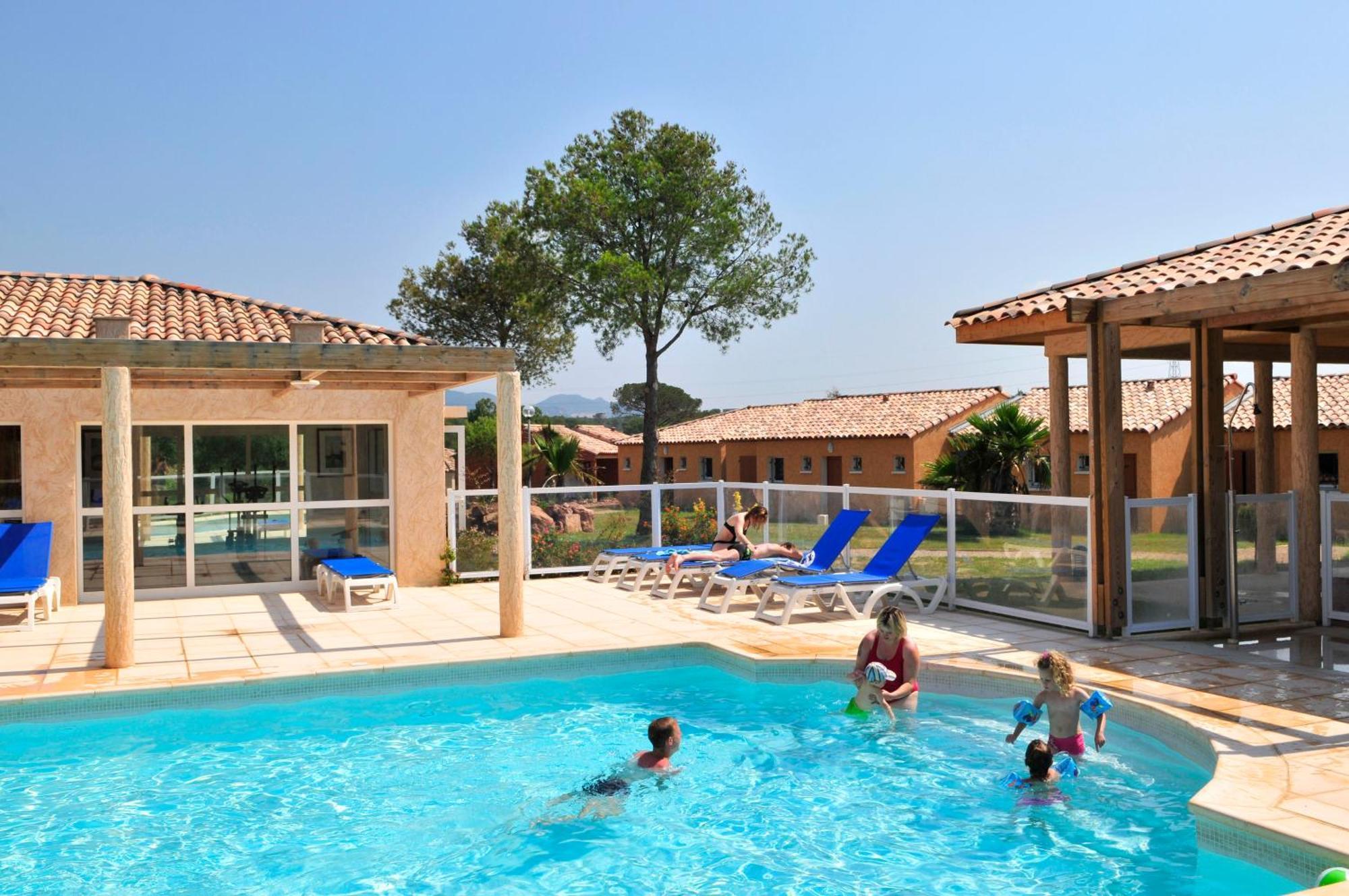 Residence Goelia Le Village Azur Puget-sur Argens Exterior foto