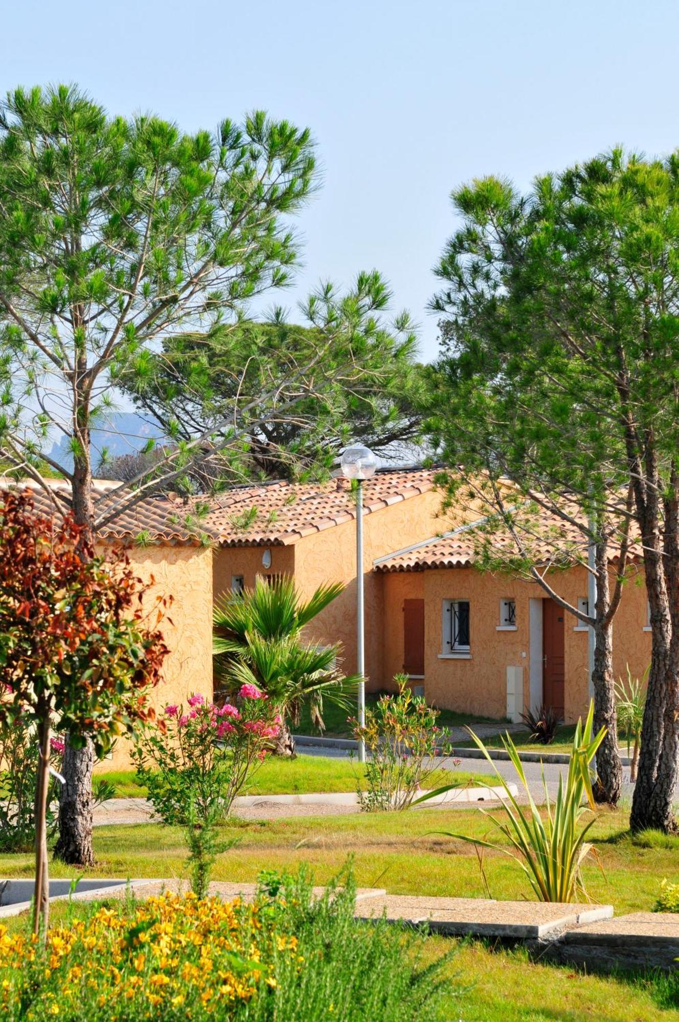 Residence Goelia Le Village Azur Puget-sur Argens Exterior foto